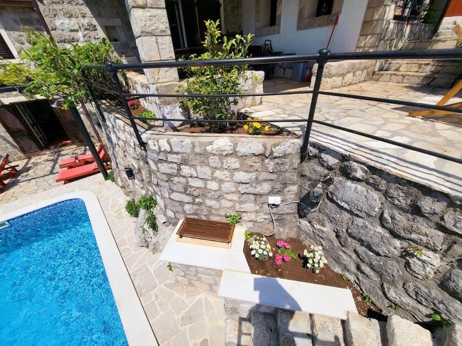 Villa Nera بودفا المظهر الخارجي الصورة
