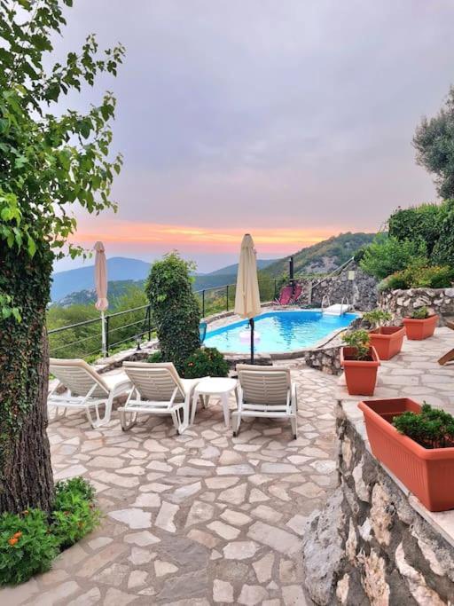 Villa Nera بودفا الغرفة الصورة